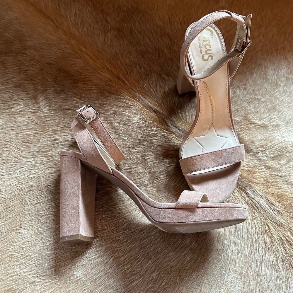 Circus by Sam Edelman-Annette Platform Sandal Pump size 10